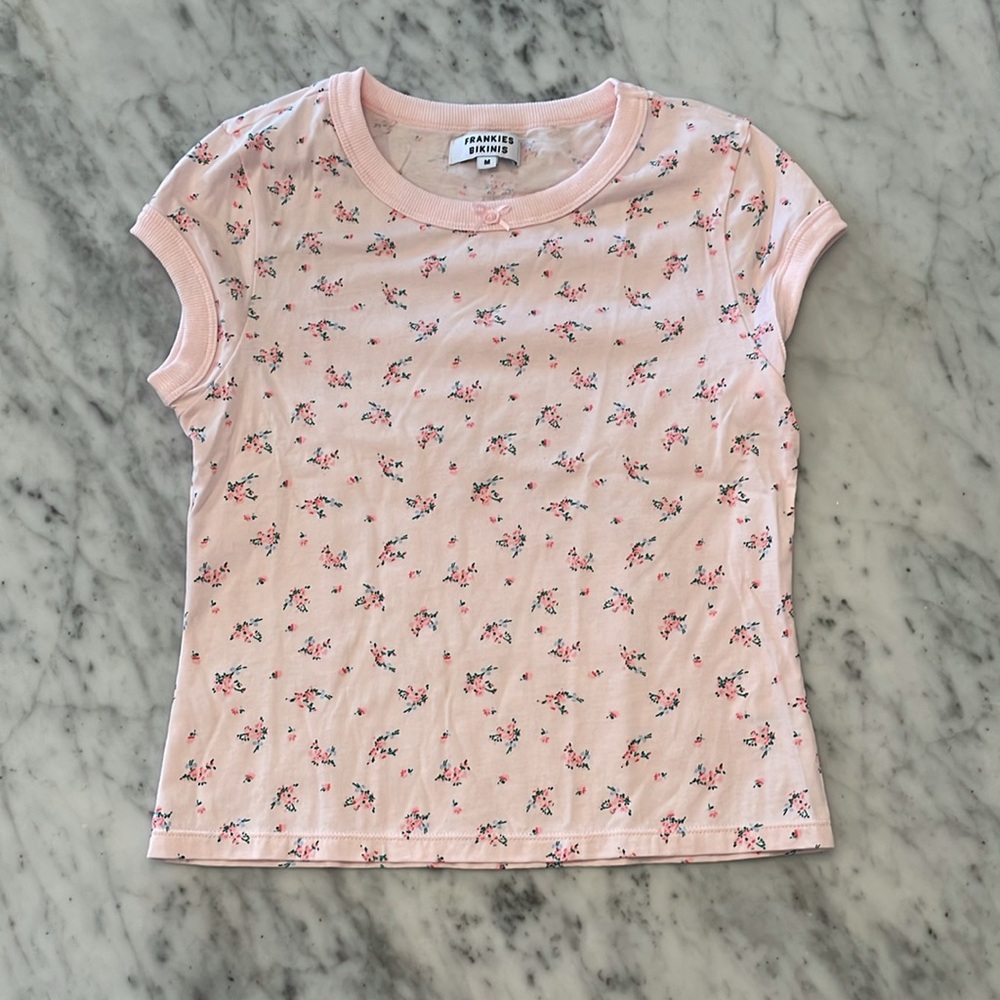 Frankie’s Bikinis floral tee 
Size: M
